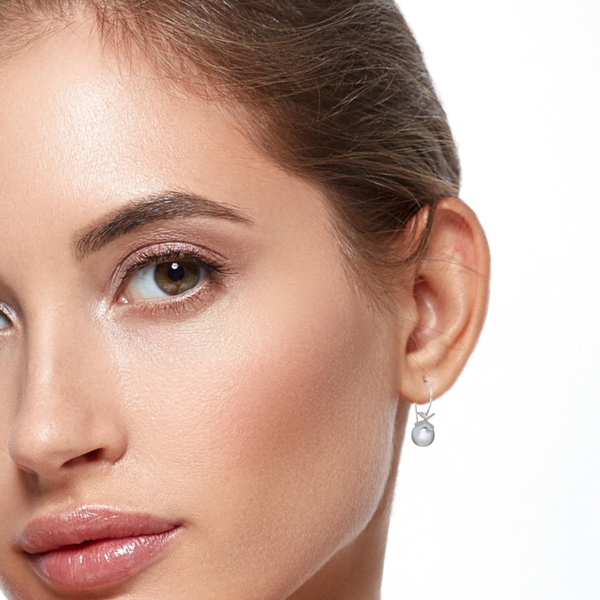 Grande Ruffle© Grey Freshwater Cultured Pearl Earrings In Sterling - Ashleigh Branstetter®